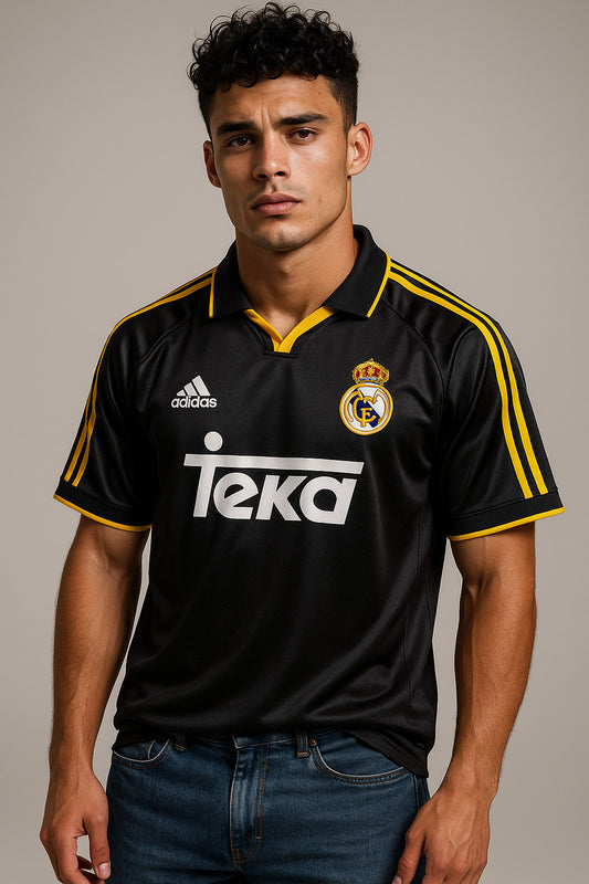 Real Madrid 1999/2000 Away Kit
