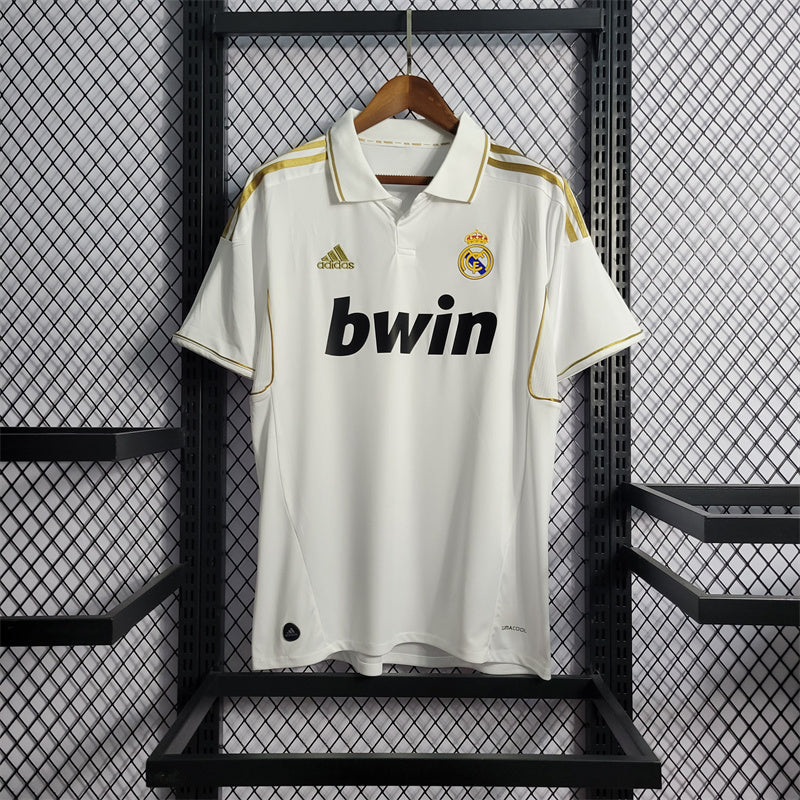 Real Madrid Home 2011/12 – Retro